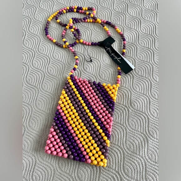 🆕 Free People Astrid Mimi crossbody bag in wild berry - Picture 7 of 9